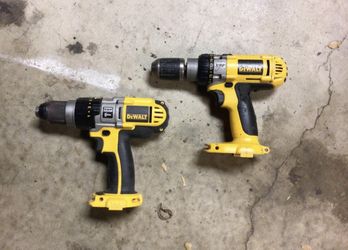 DeWalt 14.4V Drills and batteries, 20$ Each 