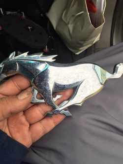 Mustang Emblem
