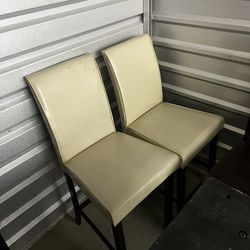 FURNITURE FOR SELL - NEED GONE ASAP