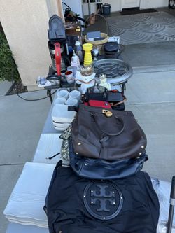 CHRISTMAS SALE