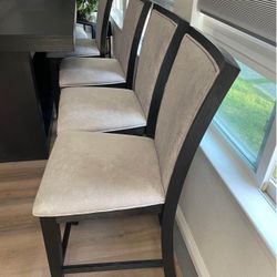 Bar Height Chairs (4 Total) 