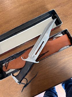 Rambo 3 gill hibben knife