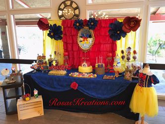 Candy table/backdrop/party decor
