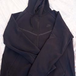 NIKE Tech Suit & Pullover Fleece Set-worn 2ce