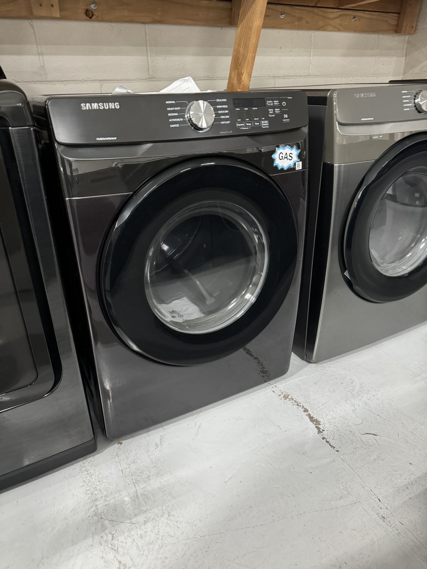 New Dryer Black Smart Stackable With Warranty