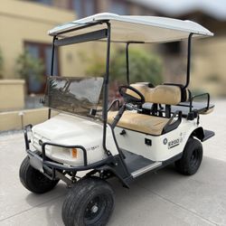 2005 E-Z-GO Golf Cart - Street Legal - $5,800 Firm