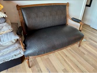 Vintage French Style Upholstered Bench / Settee – Croc Embossed Leather Look