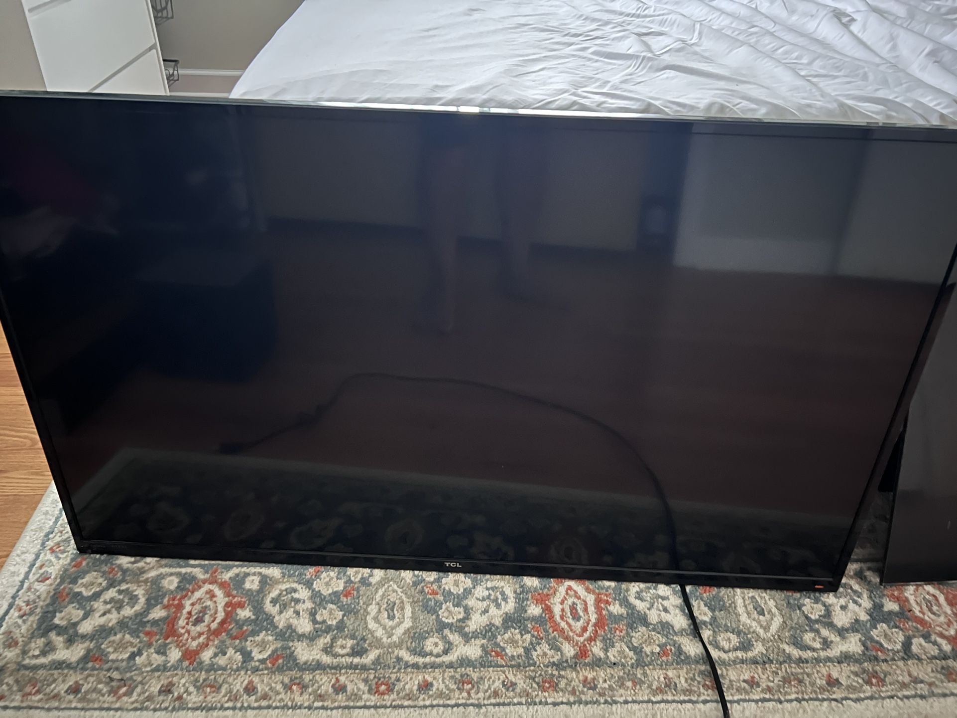 TCL Not Smart TV 48”