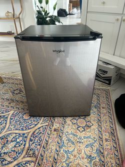 Whirlpool Mini Fridge