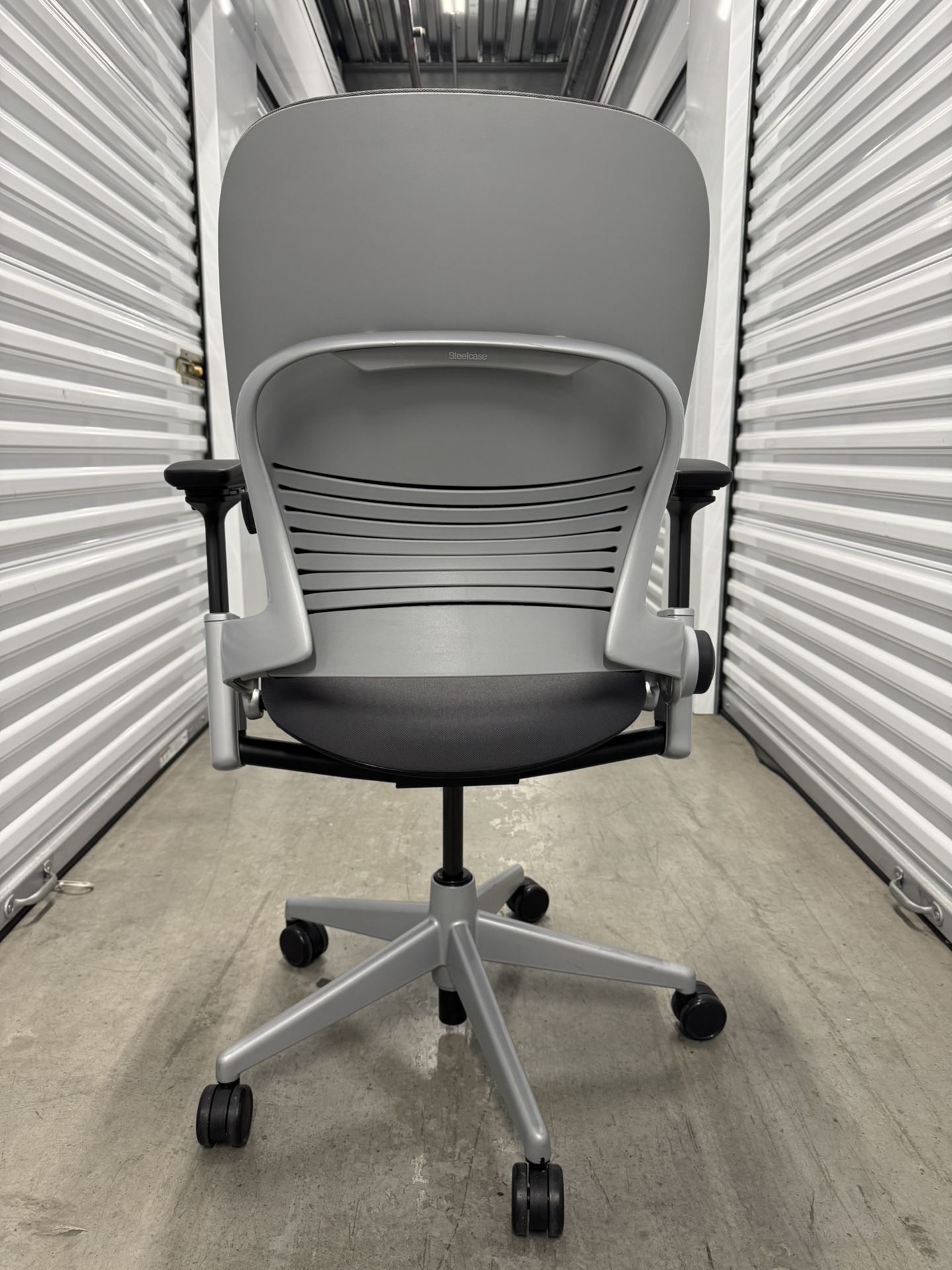 Steelcase Leap V2 Fully Adjustable Office Chair with Platinum Frame and Base