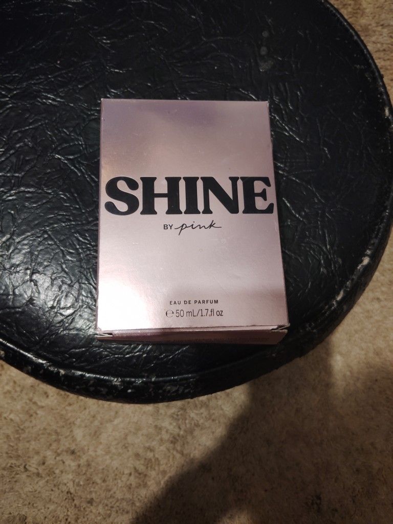 Victoria Secret Shine Perfume