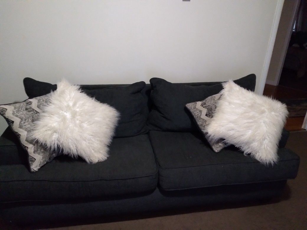 Couch With Pillows 