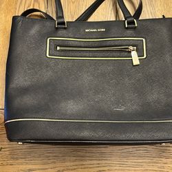 Michael Kors Shoulder Bag