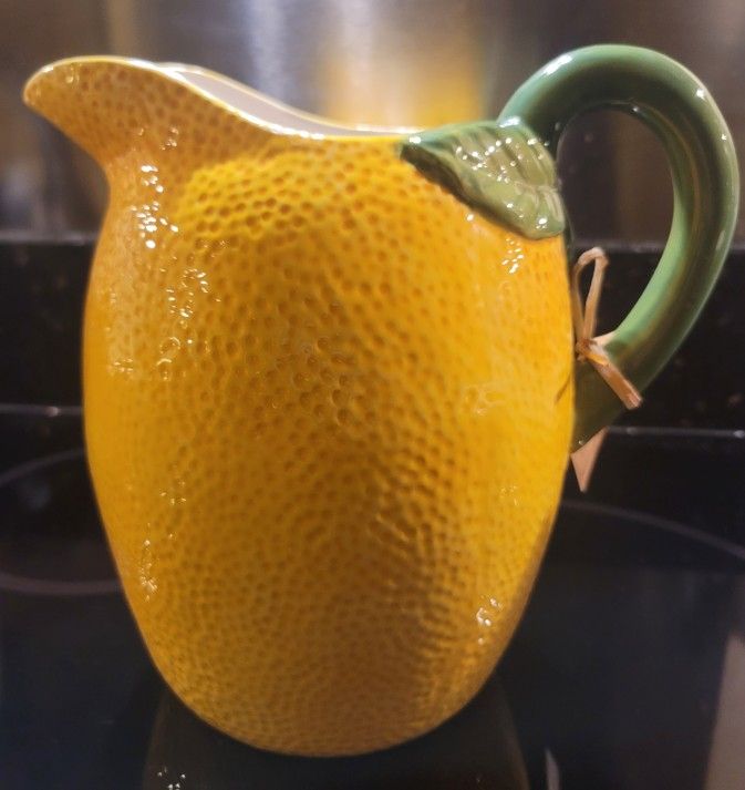 ARLINGTON DESIGNS PITCHER