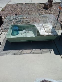 XL animal cage with accessories lots of space for your furry  friends.