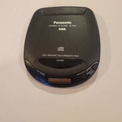 Vintage Panasonic Portable CD Player SL-S120 XBS READ DESCRIPTION.
Pre-owned, cosmetically in good shape, please see the photos.
Works, but skips inte