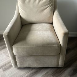 Mika Swivel Arm Chair