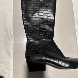 Bandolino Black Leather Boot
