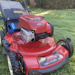 Toro Recycler Self Propelled Lawn Mower