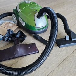 Vacuum 