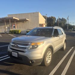 2013 Ford Explorer