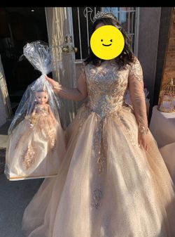 Ball Gown Rosegold with Doll