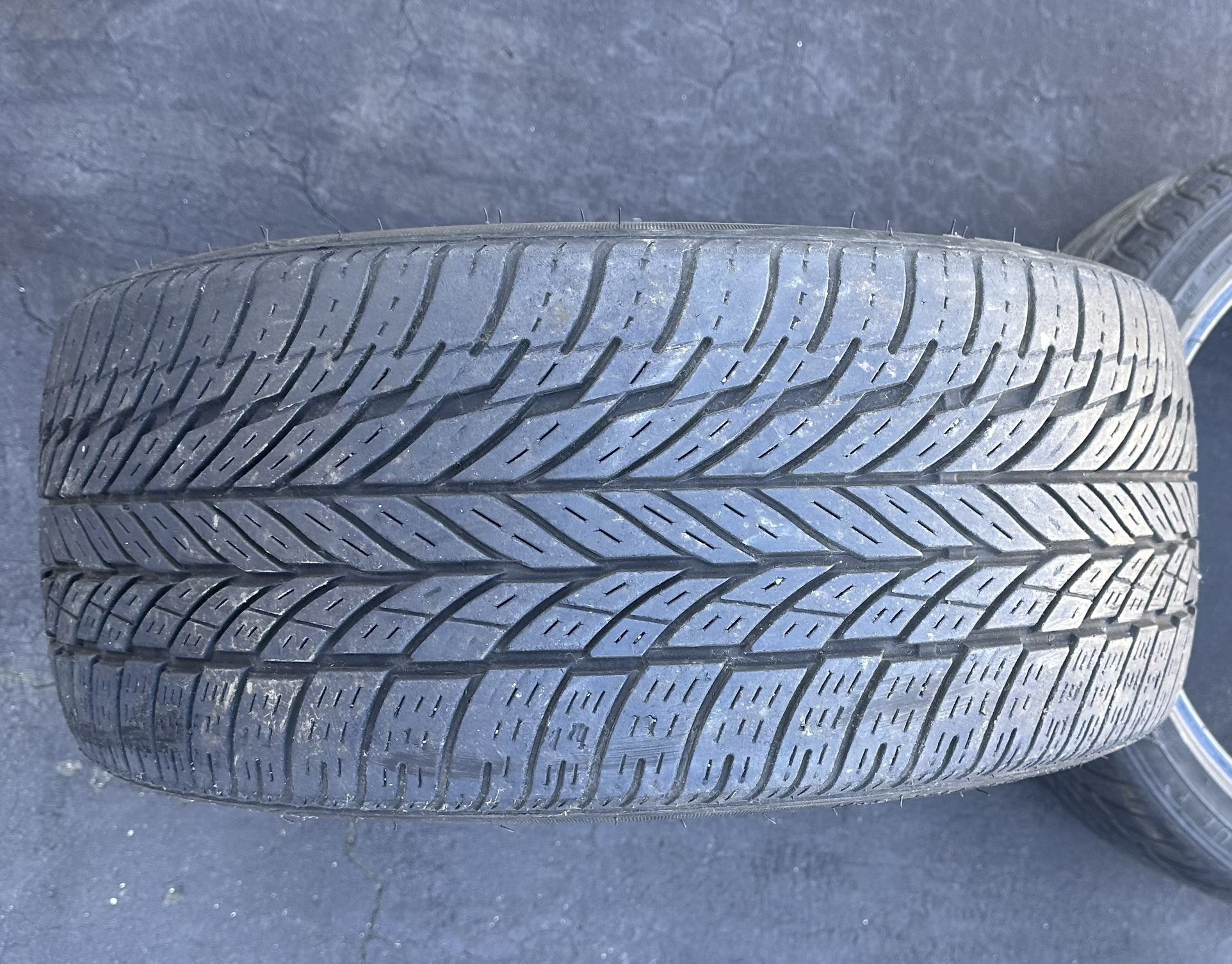 1 Tires - 225/40R18 Vogue