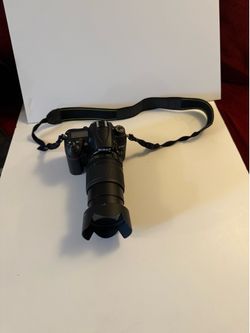 Nikon Video  and pictures CAMERA