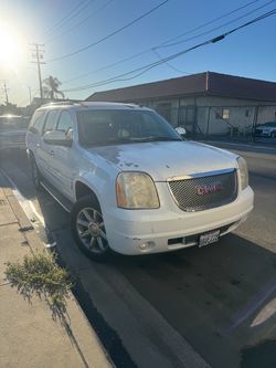 2007 GMC Yukon Denali