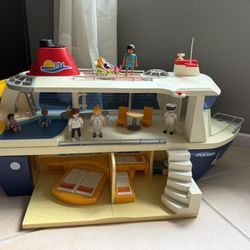Playmobil Cruise Ship