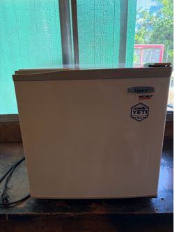 Mini Refrigerator