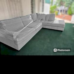 Gray Sectional Couch Sofa With Chaise Free Delivery Like New