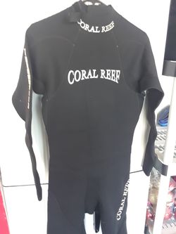 Men's coral reef wetsuit.