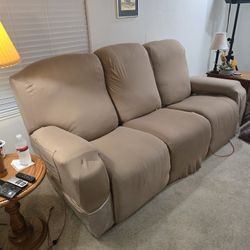 LA-Z-BOY Power Recliner Sofa