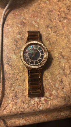Woman’s Micheal kors watch