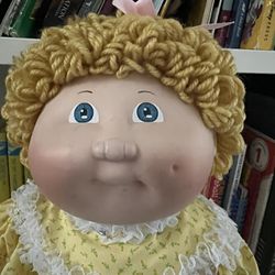 Cabbage Patch Kid Girl Doll Porcelain 