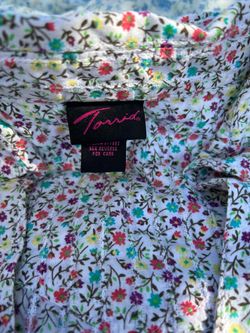 Torrid blouse