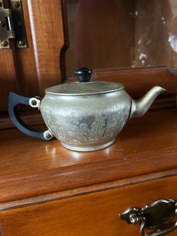 Collectors teapot