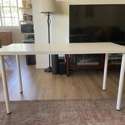  White IKEA Lagkapten Desktop w/ Adils Legs 