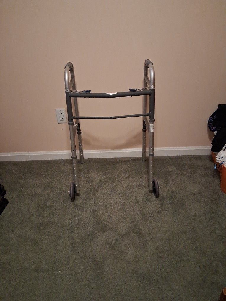 Rolling Walker Adult