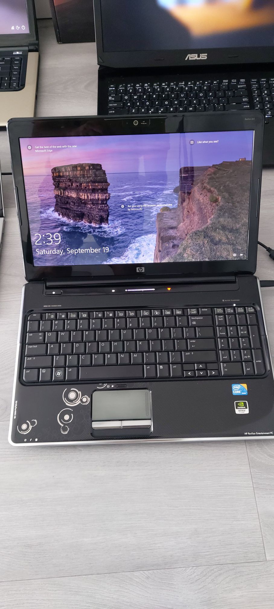 HP laptop 15" i7