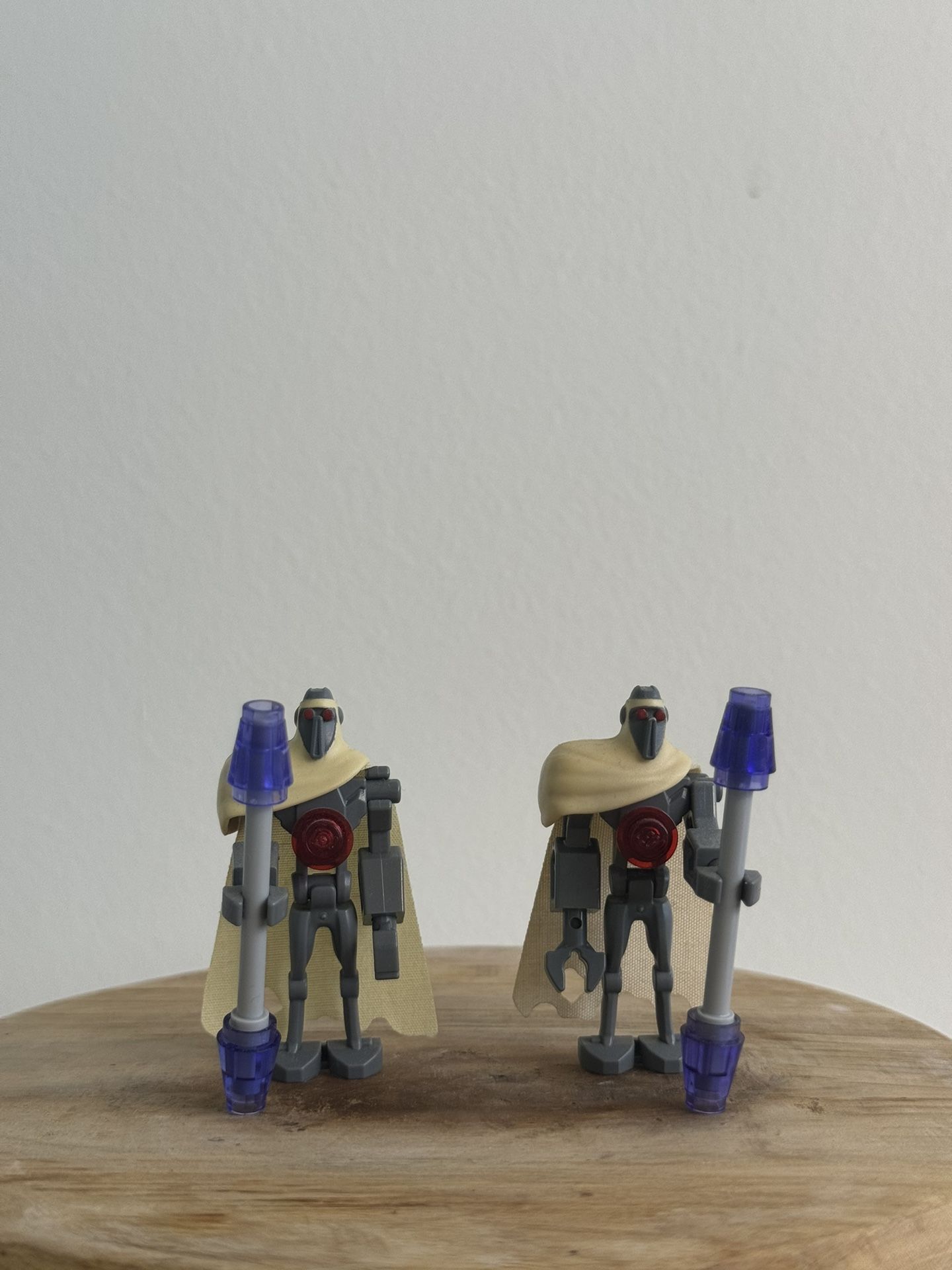 Lego Magnaguard Minifigures