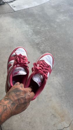 Nike dunks size 9f