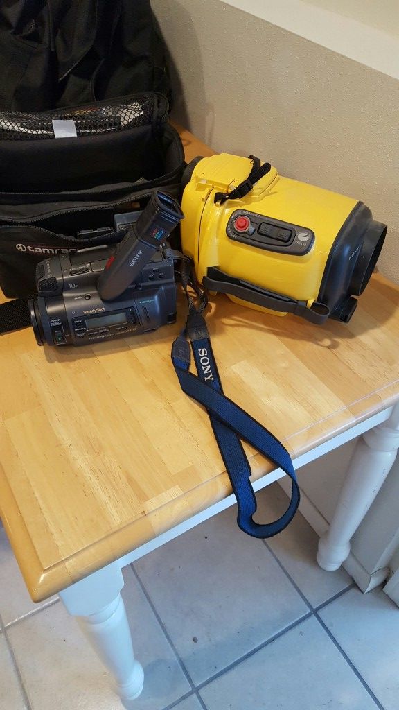 Sony Handycam and Under Water Case