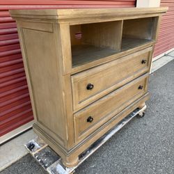 Elegant Decorative Design 