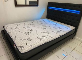 Bed frame Black full size led New