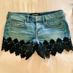 Low Rise Express shorts size 4