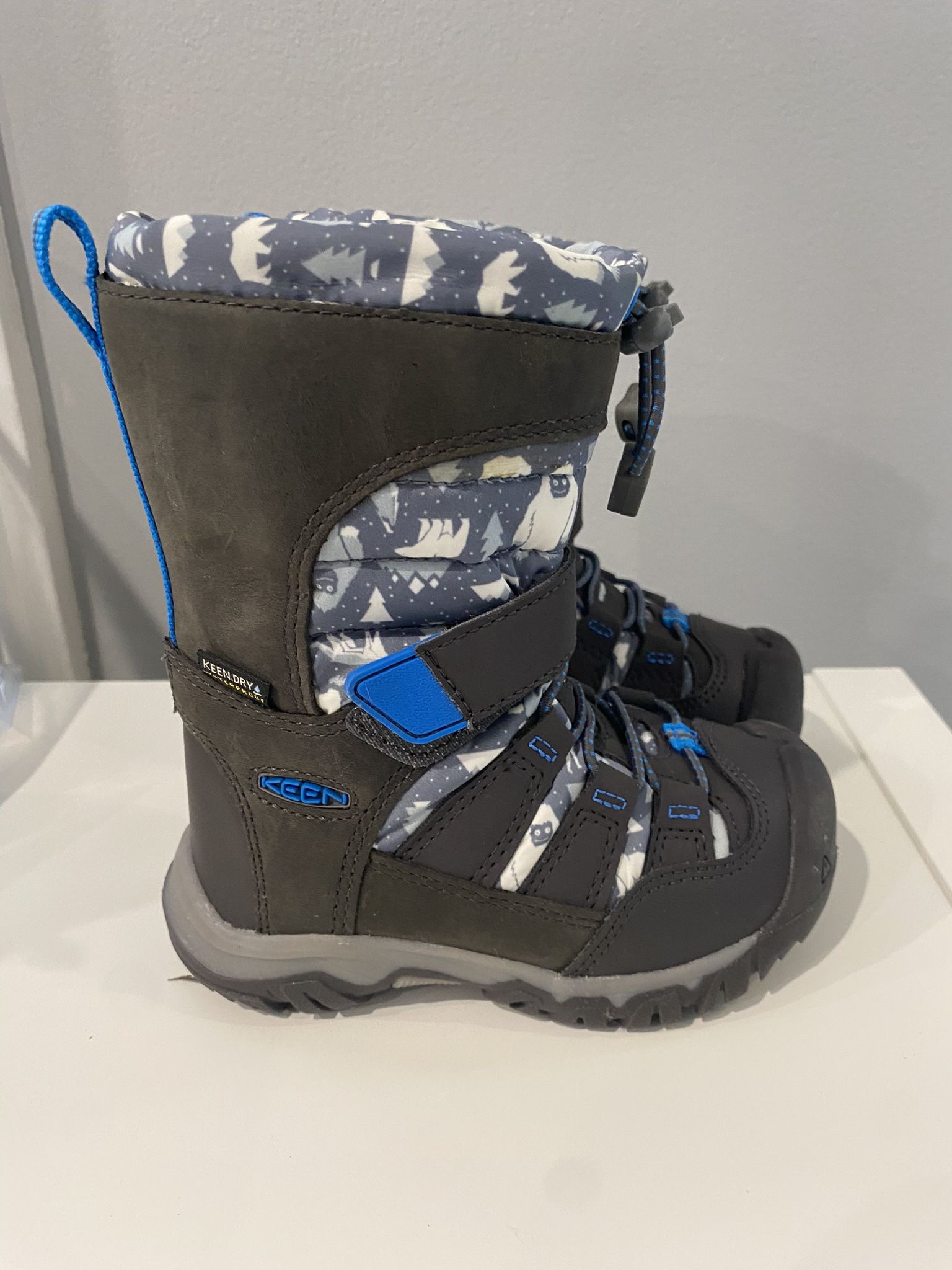 Keen Winter port Toddler Size 8 Waterproof Boots