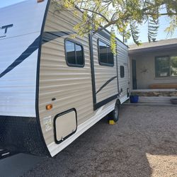 2019 Hideout  Travel Trailer By KeystoneWith Left Hand Slide