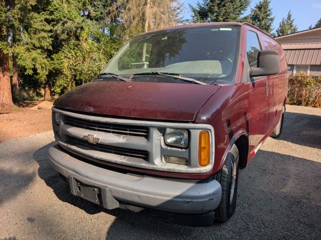 2001 Chevrolet Express 2500 Passenger · Van
